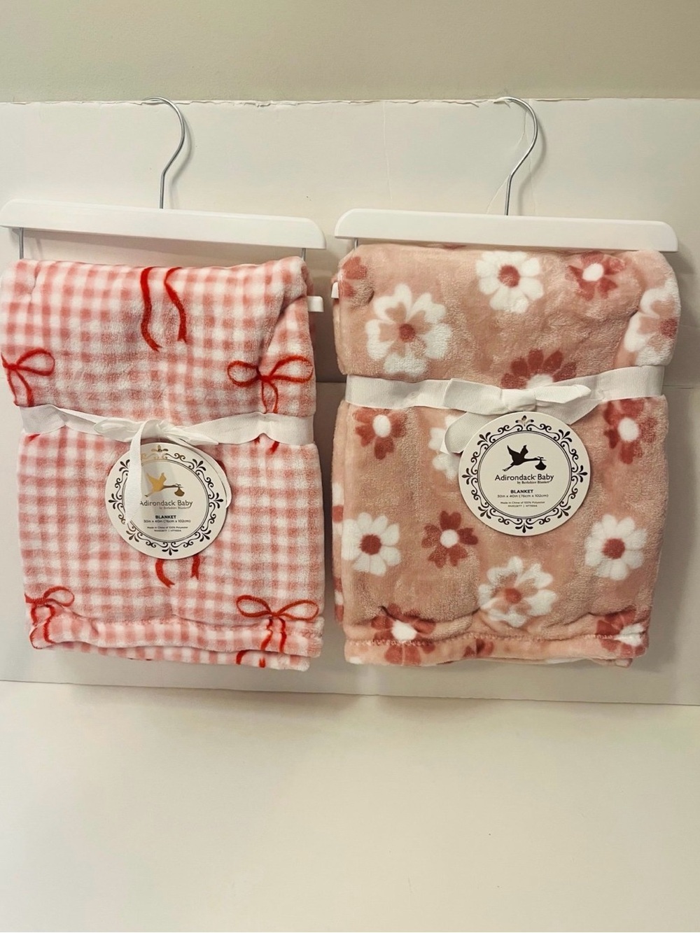 Adirondack Baby by Berkshire Lot of 2 Baby Blankets Pink White Flowers Bows